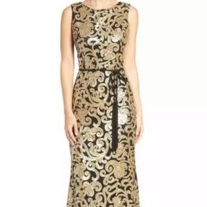 Vince Camuto Black and Gold Gown Size 12